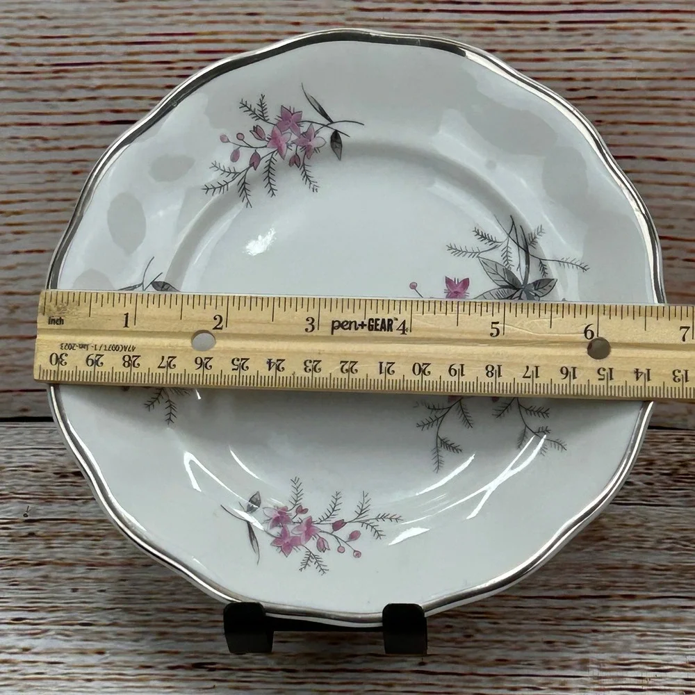 Favolina Karolina Jarolina Poland 3879 Bread Dessert Silver Scalloped‎ Floral 8